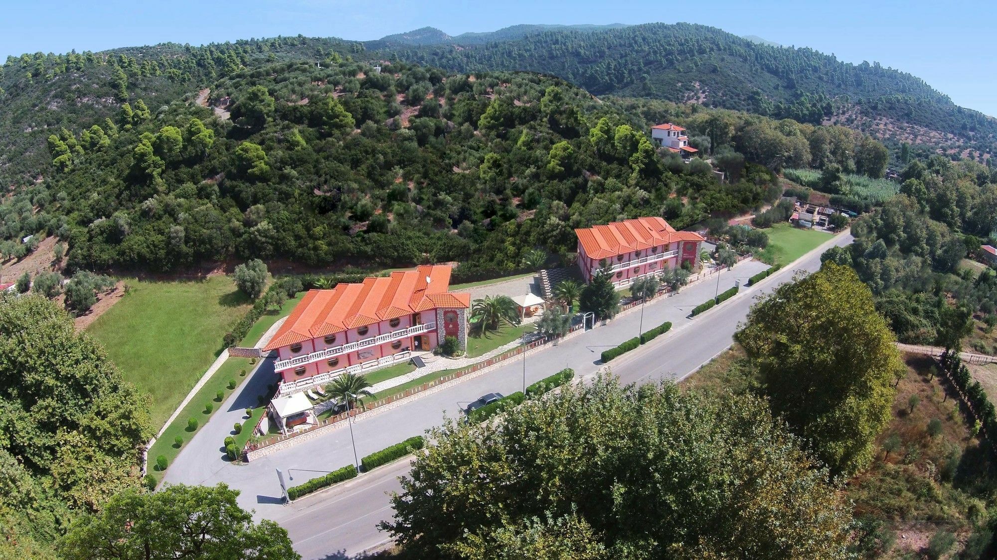 Ta 2 Pefka - Petros Italos Neos Marmaras Esterno foto